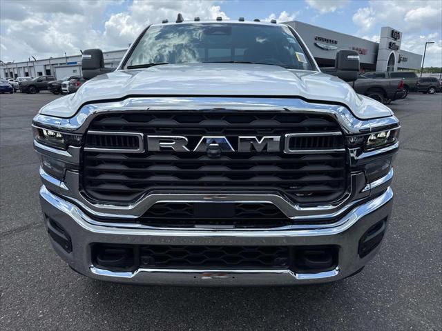 2025 RAM Ram 2500 RAM 2500 TRADESMAN CREW CAB 4X4 64 BOX