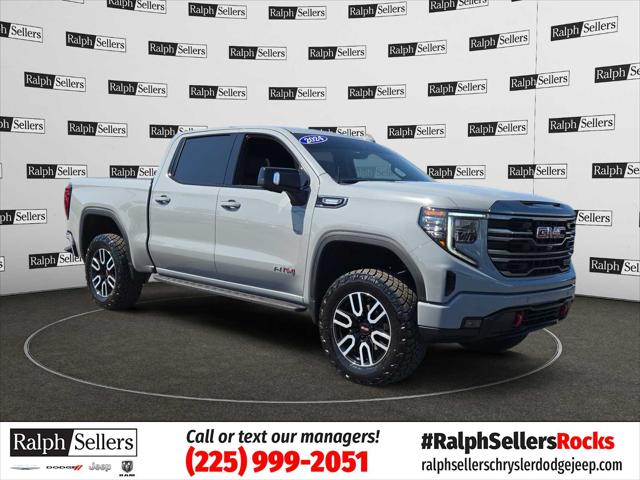 2024 GMC Sierra 1500 4WD Crew Cab Short Box AT4