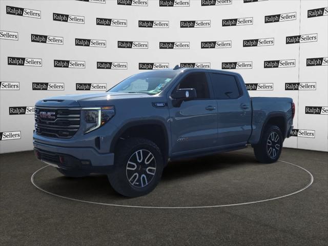 2024 GMC Sierra 1500 4WD Crew Cab Short Box AT4