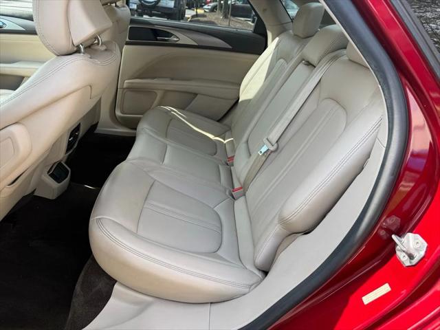 2017 Lincoln MKZ Premiere