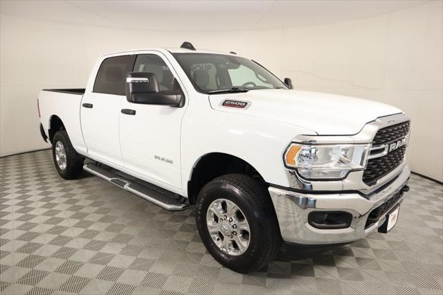 2024 RAM 2500 Big Horn Crew Cab 4x4 64 Box
