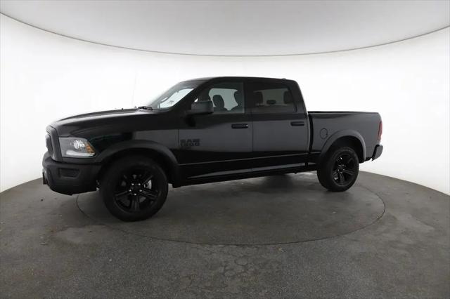 2024 Ram 1500 Classic Warlock Crew Cab 4x2 5'7" Box