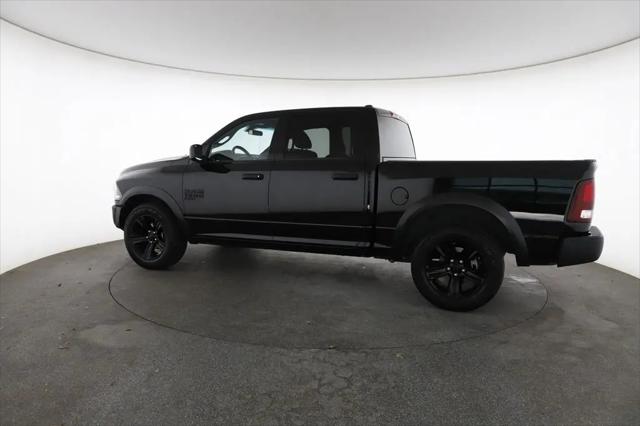 2024 Ram 1500 Classic Warlock Crew Cab 4x2 5'7" Box