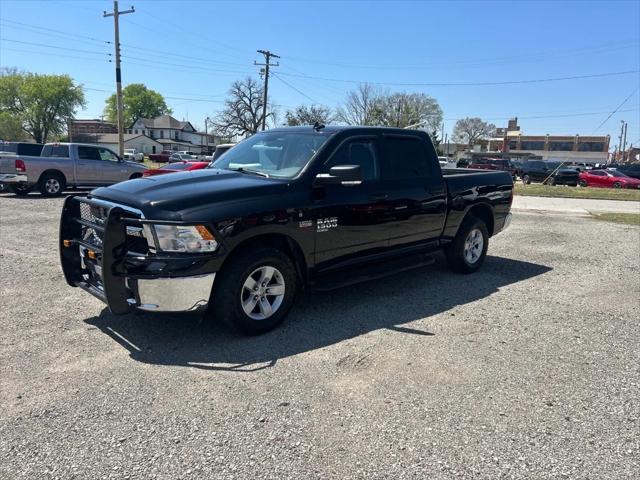 2020 RAM 1500 Classic SLT Crew Cab 4x4 57 Box