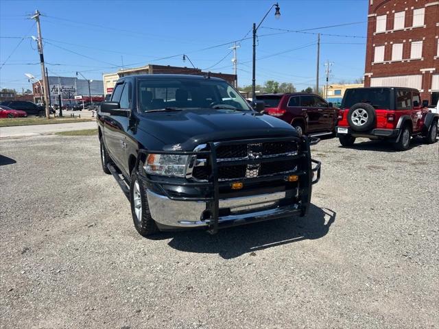 2020 RAM 1500 Classic SLT Crew Cab 4x4 57 Box