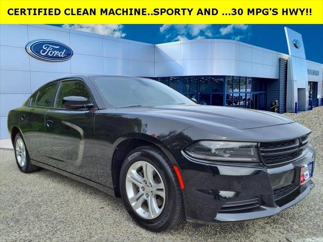 2022 Dodge Charger SXT RWD