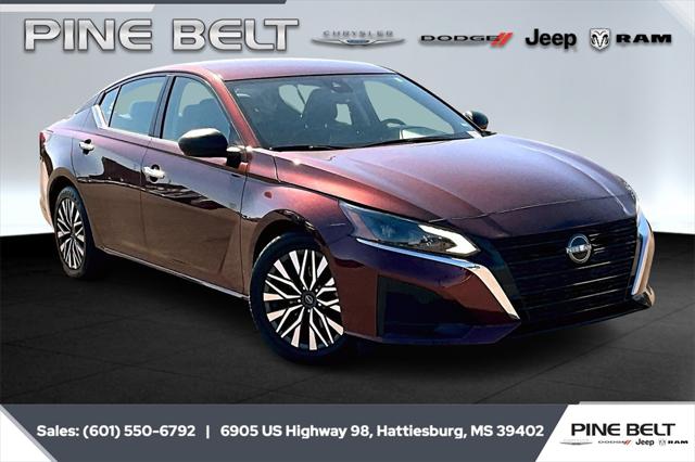 2024 Nissan Altima SV FWD