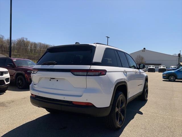 2022 Jeep Grand Cherokee Altitude 4x4