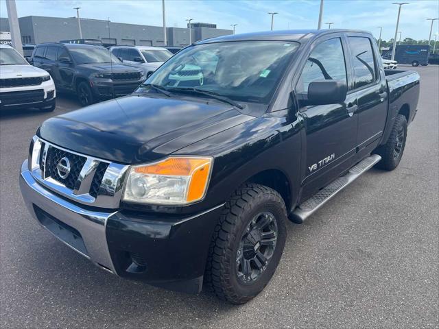 2013 Nissan Titan SV