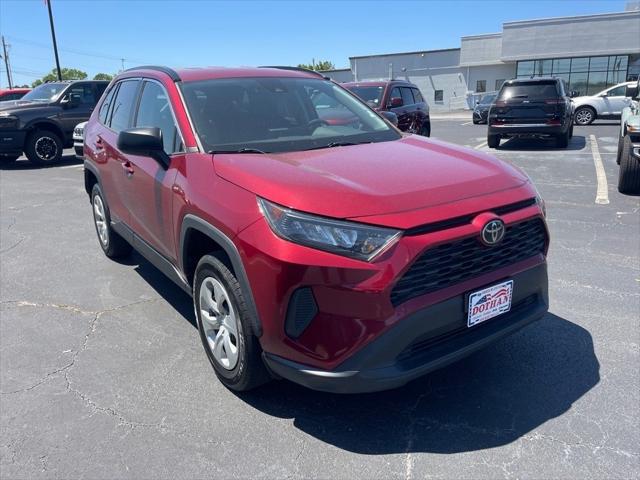 2020 Toyota RAV4 LE