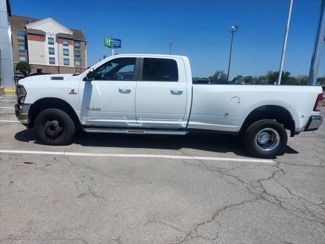 2022 RAM 3500 Big Horn Crew Cab 4x4 8 Box