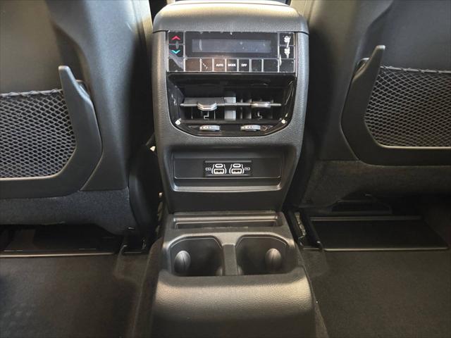 2025 Jeep Grand Cherokee L Laredo X 4x2