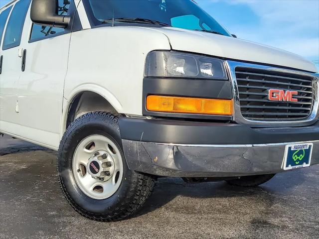 2022 GMC Savana Cargo RWD 2500 Regular Wheelbase Work Van
