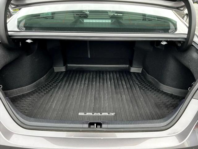 2023 Toyota Camry XLE Hybrid