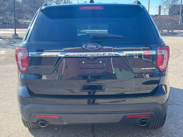 2016 Ford Explorer Base
