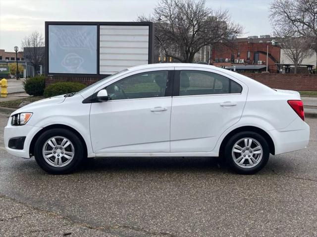 2016 Chevrolet Sonic LT Auto