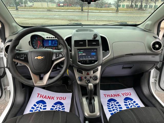 2016 Chevrolet Sonic LT Auto