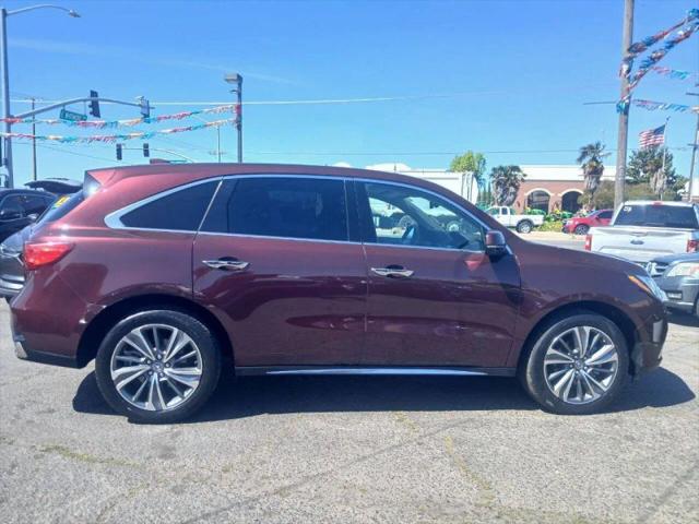2017 Acura MDX w/Technology Package