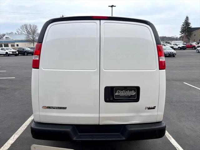 2021 Chevrolet Express Cargo Van RWD 2500 Regular Wheelbase WT
