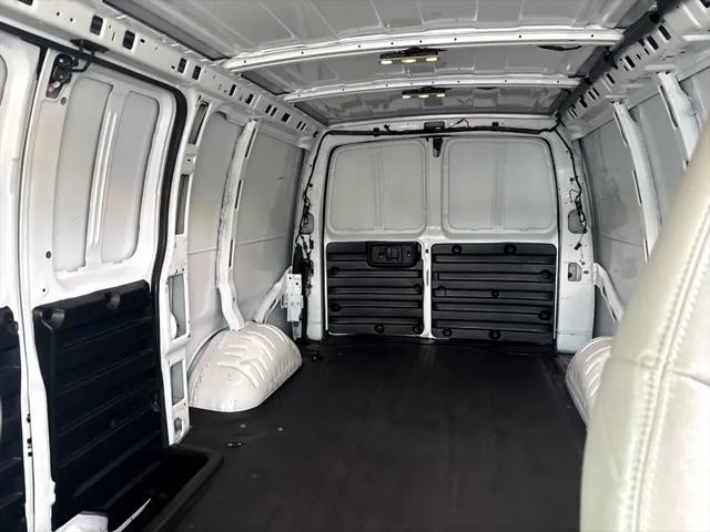 2021 Chevrolet Express Cargo Van RWD 2500 Regular Wheelbase WT