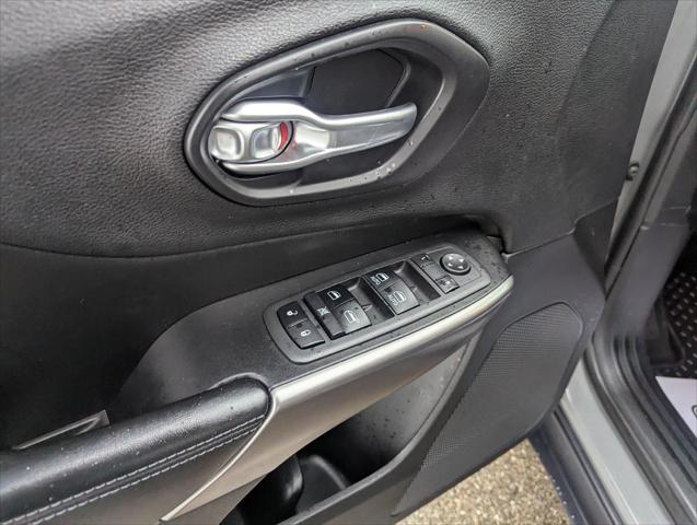 Used 2020 Jeep Cherokee For Sale in Jackson, MI