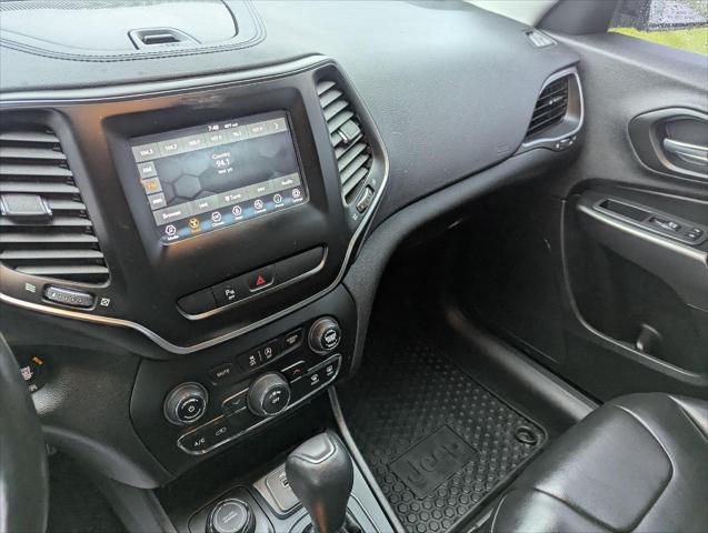 Used 2020 Jeep Cherokee For Sale in Jackson, MI