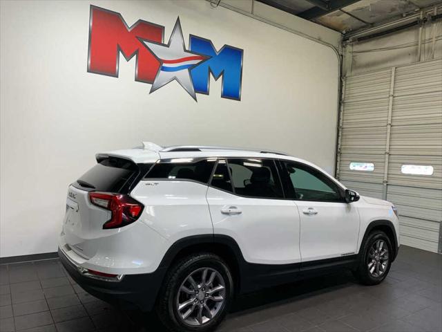 2024 GMC Terrain AWD SLT