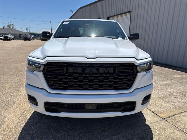 2025 RAM Ram 1500 RAM 1500 TRADESMAN QUAD CAB 4X2 64 BOX