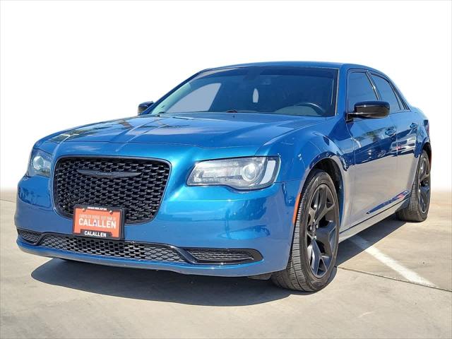 2022 Chrysler 300 Touring
