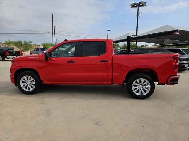 2022 Chevrolet Silverado 1500 2WD Crew Cab Short Bed Custom