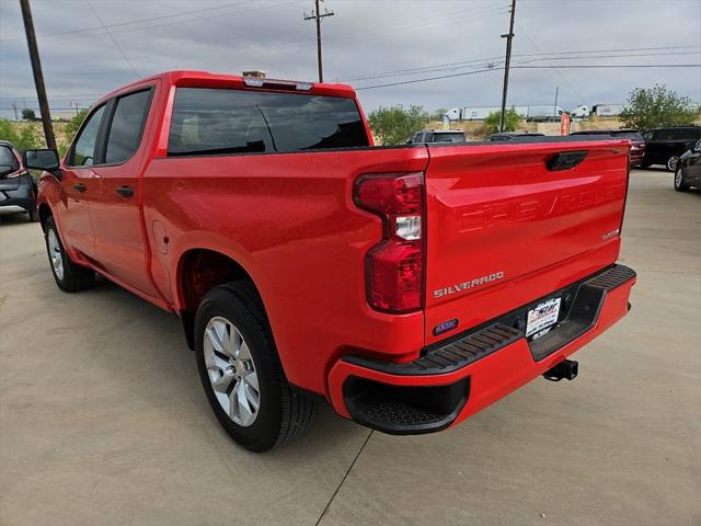 2022 Chevrolet Silverado 1500 2WD Crew Cab Short Bed Custom