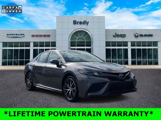 2023 Toyota Camry SE Nightshade Edition
