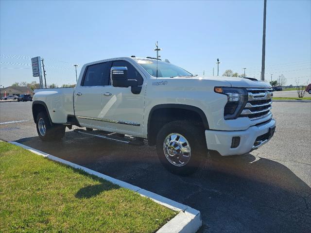 2024 Chevrolet Silverado 3500HD 4WD Crew Cab Long Bed High Country