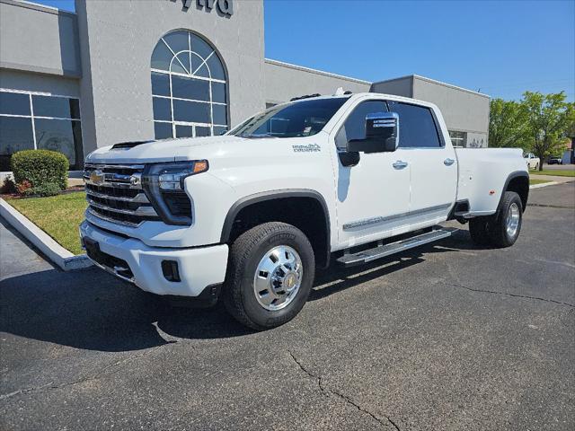 2024 Chevrolet Silverado 3500HD 4WD Crew Cab Long Bed High Country