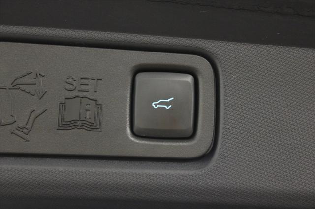 2022 Ford Mustang Mach-E Select