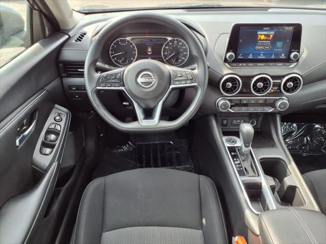 2024 Nissan Sentra SV Xtronic CVT