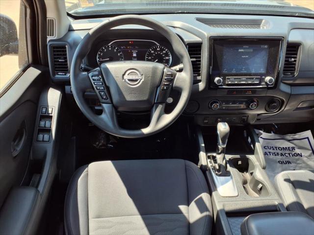 2022 Nissan Frontier Crew Cab S 4x2