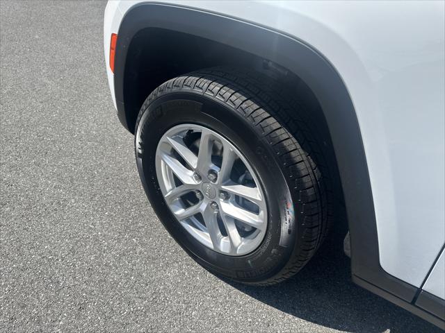 2025 Jeep Grand Cherokee L Laredo X 4x4