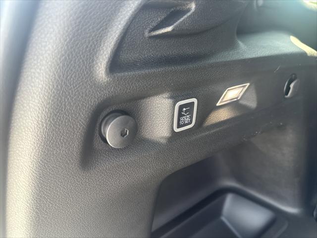 2025 Jeep Grand Cherokee L Laredo X 4x4