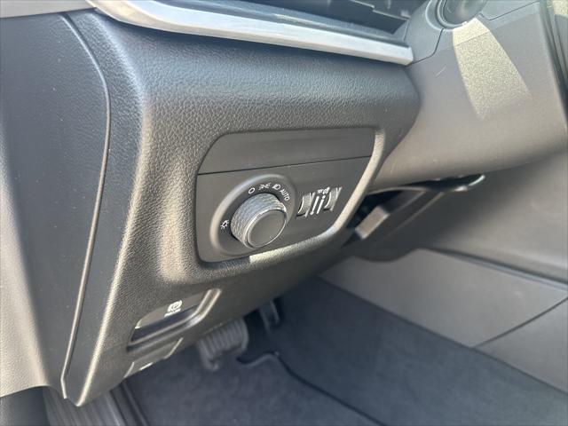 2025 Jeep Grand Cherokee L Laredo X 4x4