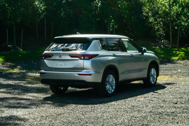 2025 Mitsubishi Outlander PHEV ES S-AWC