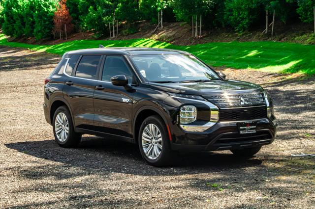 2025 Mitsubishi Outlander PHEV ES S-AWC