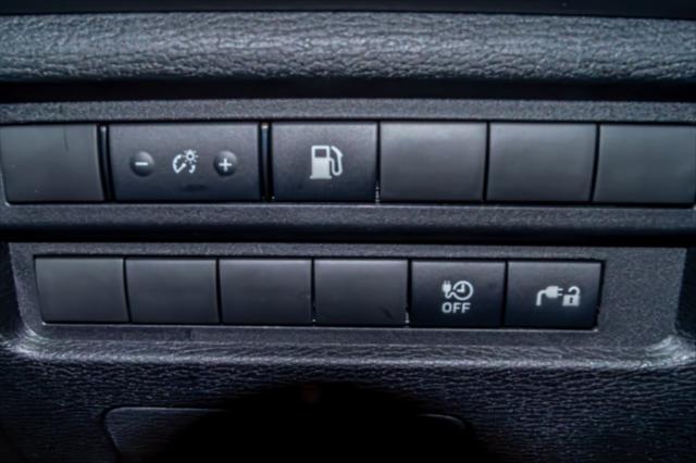 2025 Mitsubishi Outlander PHEV ES S-AWC