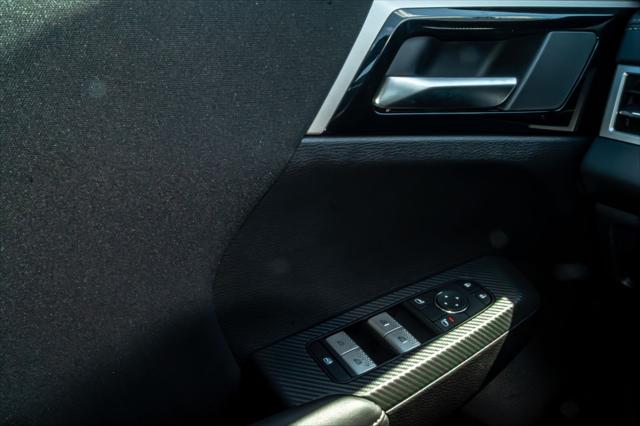 2025 Mitsubishi Outlander PHEV ES S-AWC