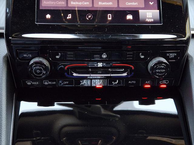 2025 Jeep Grand Cherokee L Laredo X 4x2