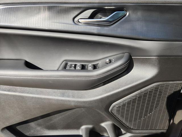 2025 Jeep Grand Cherokee L Laredo X 4x2