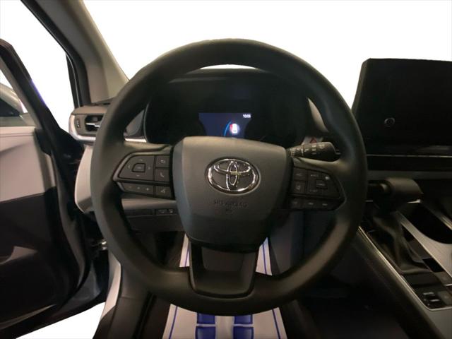 2025 Toyota Sienna LE