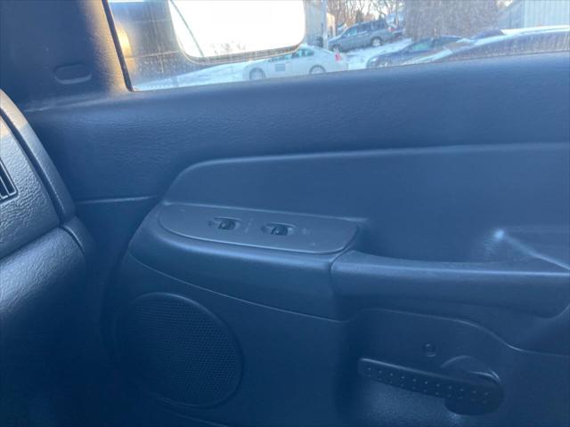 2004 Dodge Ram 2500 SLT/Laramie