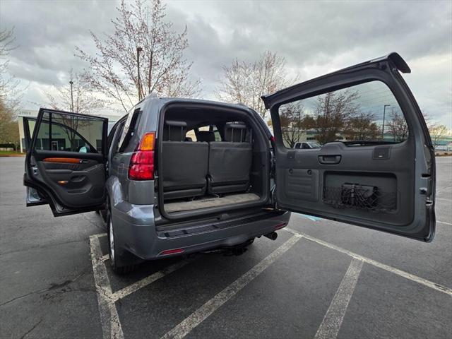 2006 Lexus GX 470 470 4X4 / V8 4.7L / 8-Passenger / Fully Loaded