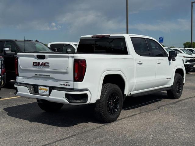 2022 GMC Sierra 1500 4WD Crew Cab Short Box AT4X